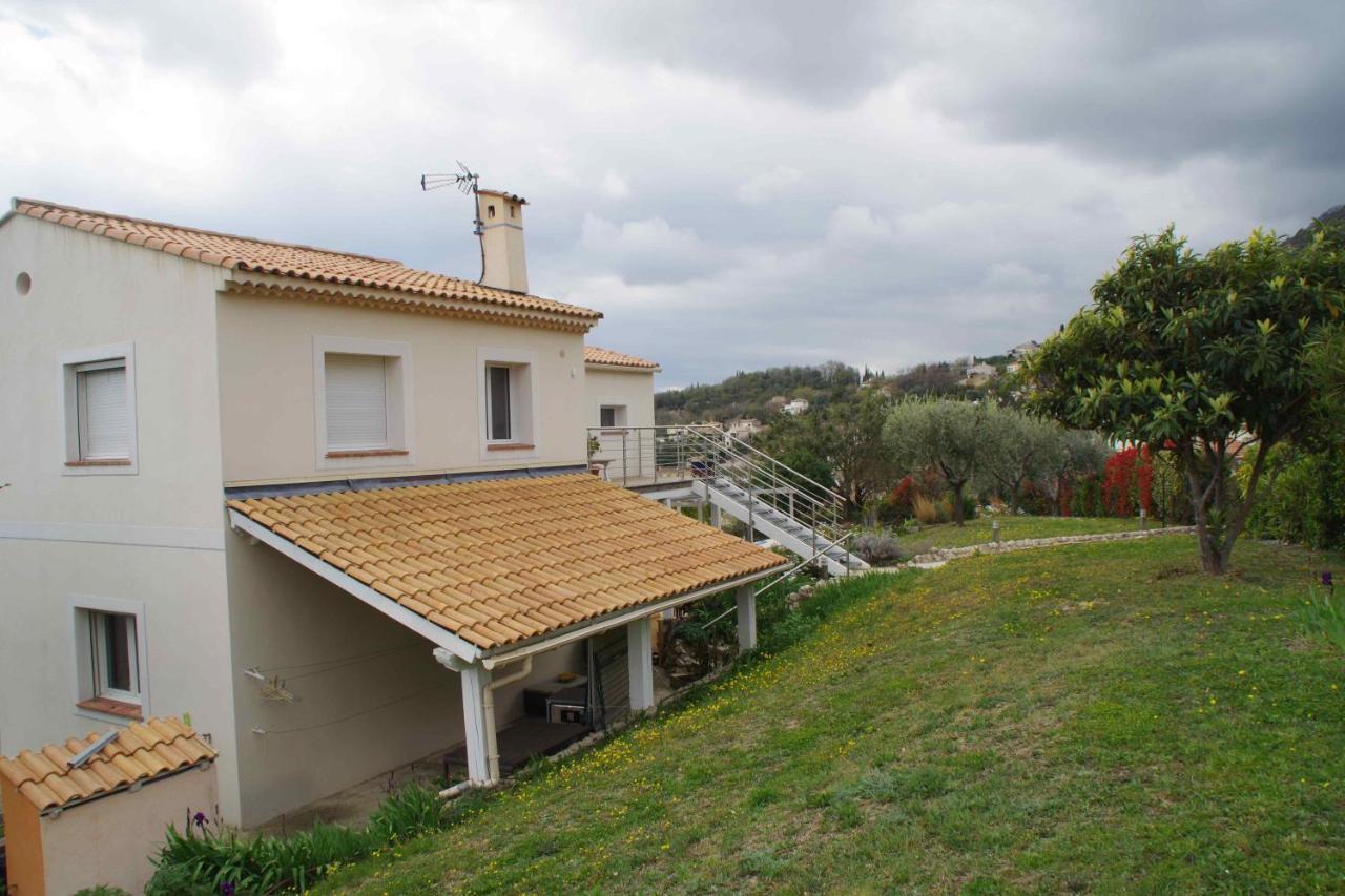 Apartamento 3 Pieces Dans Le Ciel Gattières Exterior foto